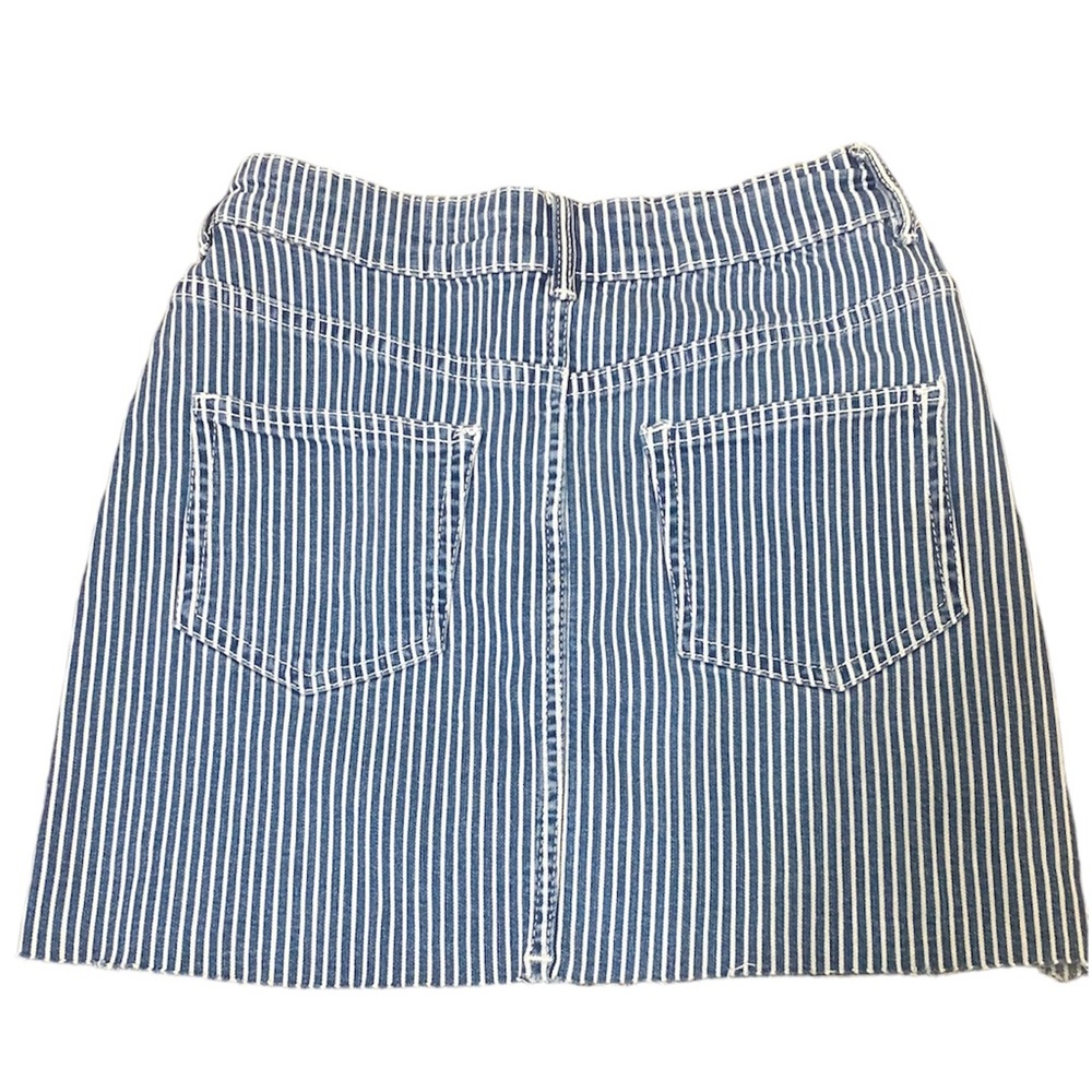 Blue mini skirt - Picture 2 of 2